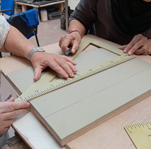 Técnicas de creación de murales cerámicos