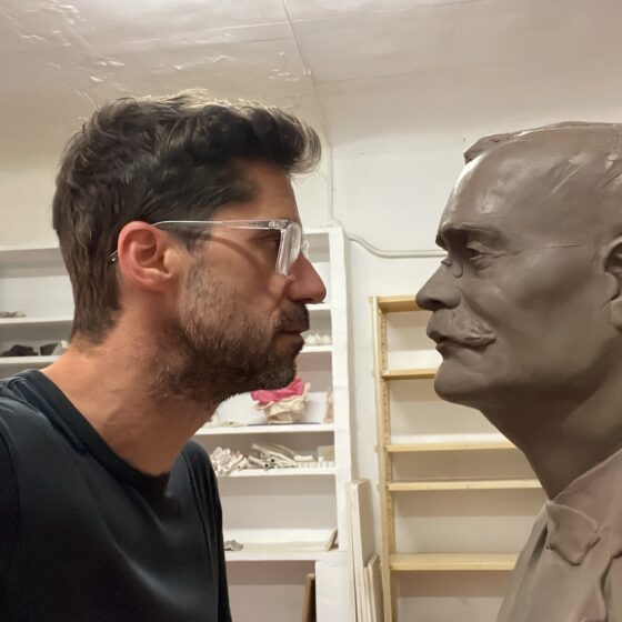 Residencia creativa de Carlos Martínez en el Taller Escuela Cerámica de Muel – CERCO 2025